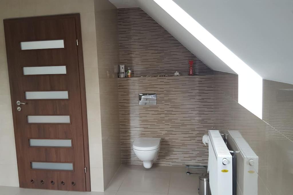 Apartamenty Holiday Slaw Jacuzzi Bilard Ustarbowo Εξωτερικό φωτογραφία